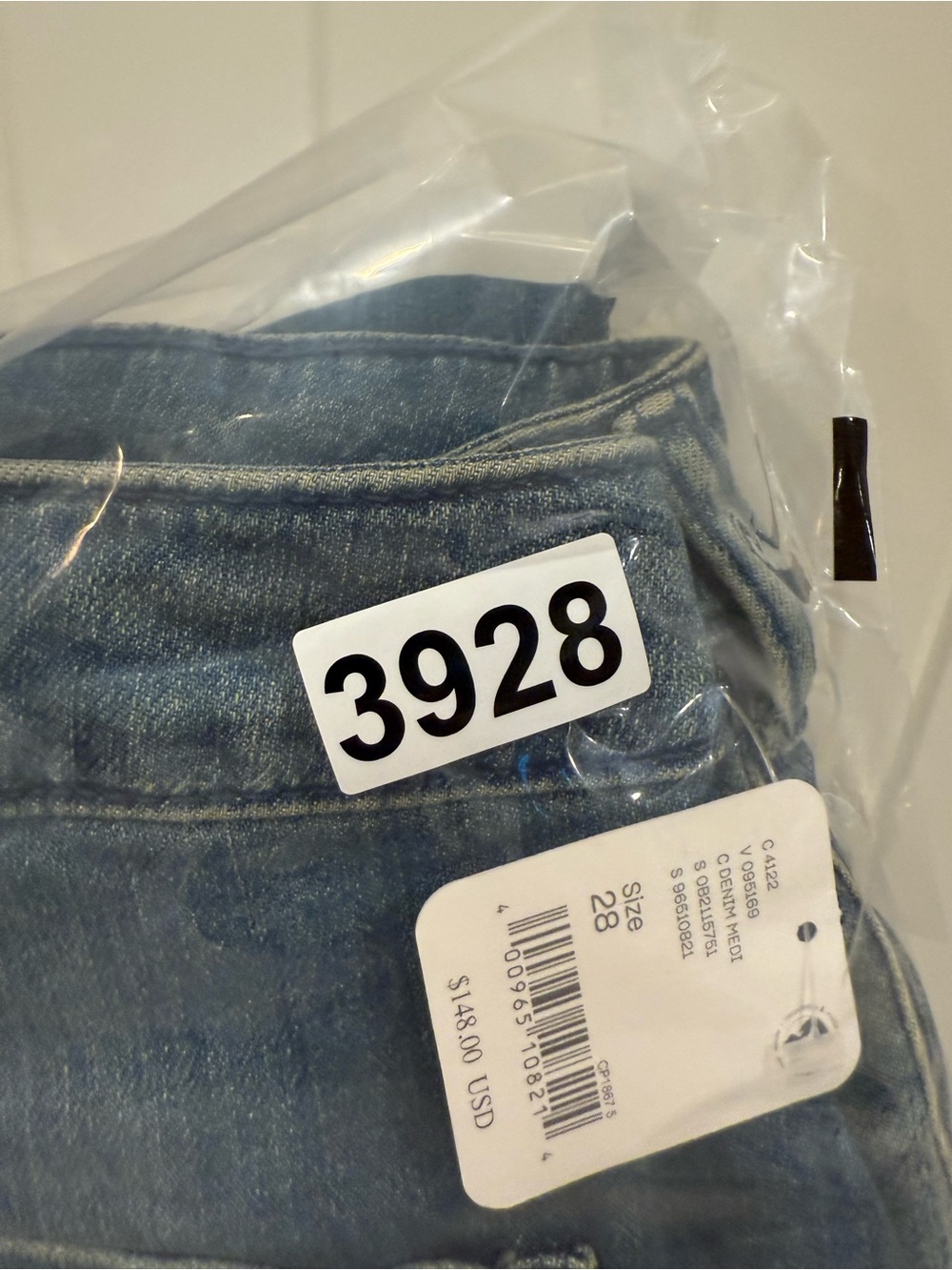 Pilcro Pleated High-Rise Balloon-Leg Jeans - Picture 5 of 5